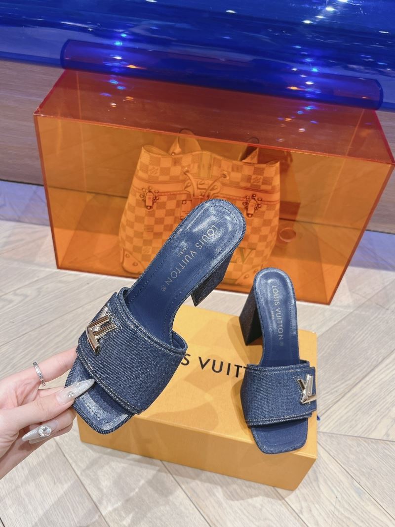 Louis Vuitton Slippers